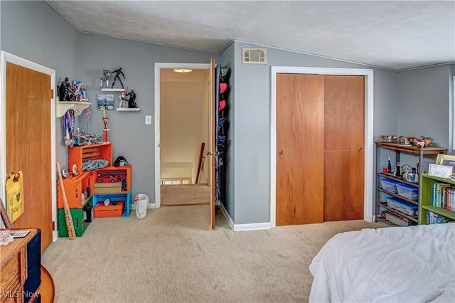 7630 S Eastland Road, Berea, OH 44017