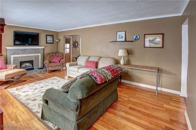 7630 S Eastland Road, Berea, OH 44017