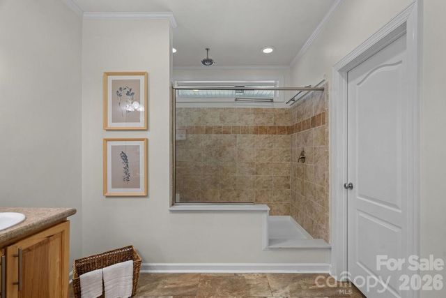 10429 Starwood Drive, Charlotte, NC 28215