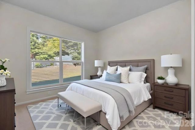 10429 Starwood Drive, Charlotte, NC 28215