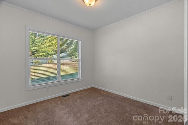 10429 Starwood Drive, Charlotte, NC 28215