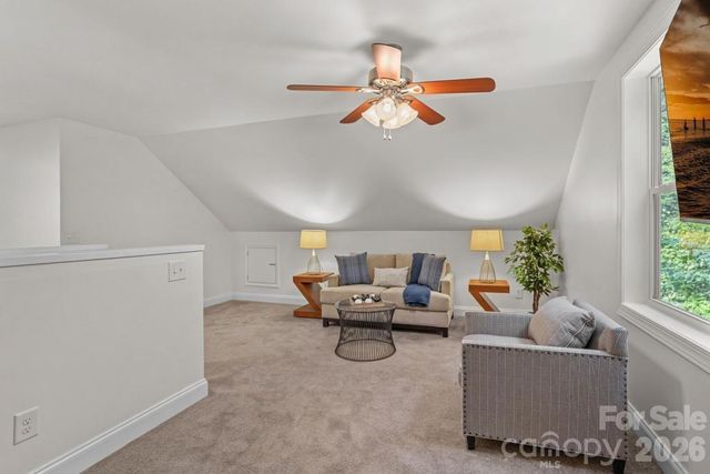 10429 Starwood Drive, Charlotte, NC 28215
