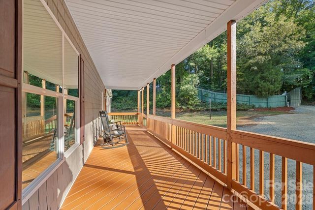 10429 Starwood Drive, Charlotte, NC 28215