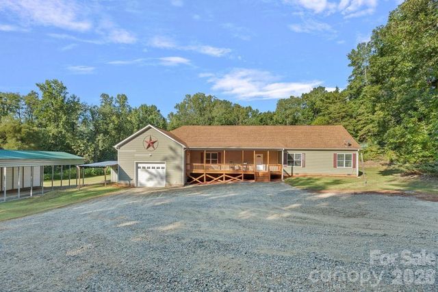 10429 Starwood Drive, Charlotte, NC 28215