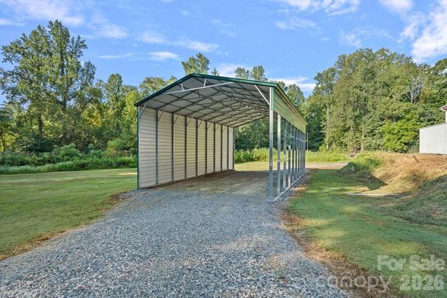 10429 Starwood Drive, Charlotte, NC 28215