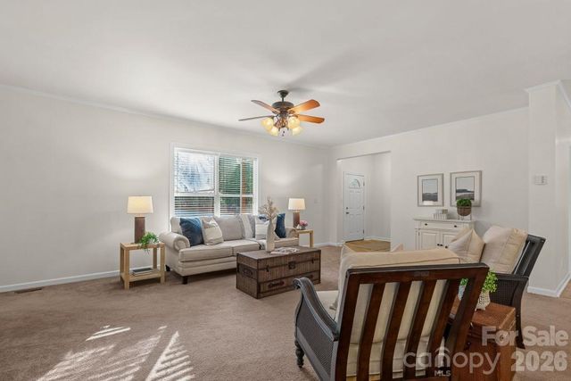 10429 Starwood Drive, Charlotte, NC 28215