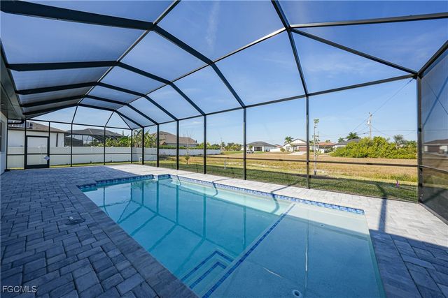 3405 NW 8th TER, Cape Coral, FL 33993