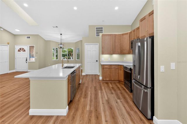 329 SUN OAKS COURT, Lake Mary, FL 32746