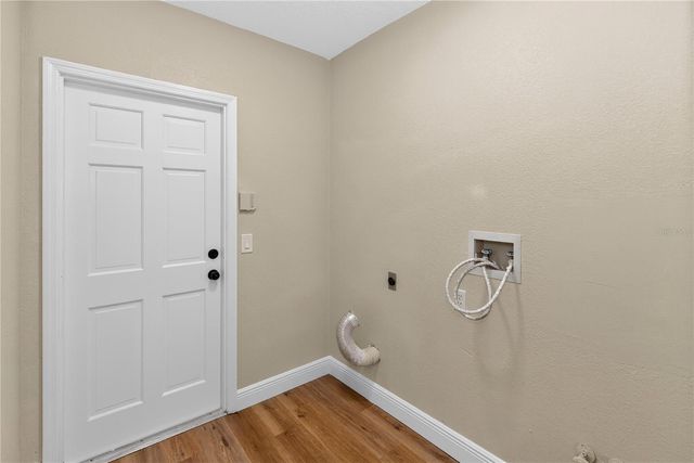 329 SUN OAKS COURT, Lake Mary, FL 32746