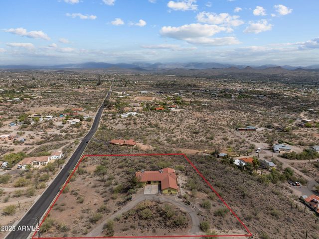 969 S Saguaro Drive, Wickenburg, AZ 85390