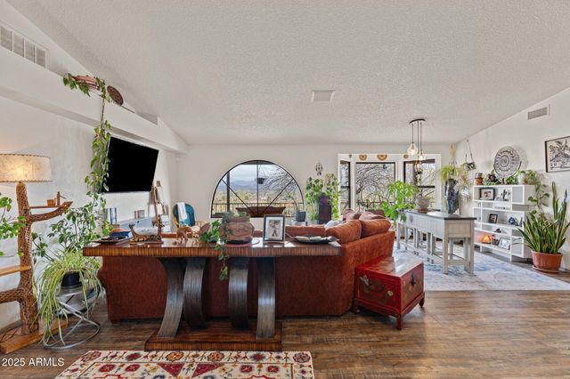 969 S Saguaro Drive, Wickenburg, AZ 85390