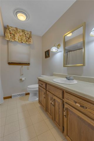 210 4th St, Beaver, PA 15009
