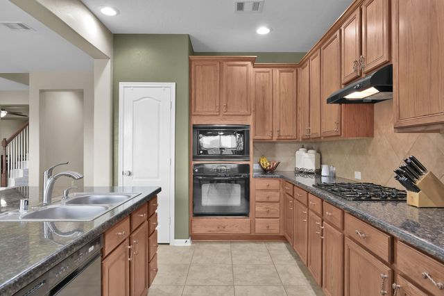 20530 Saddleback Chase Lane, Cypress, TX 77433