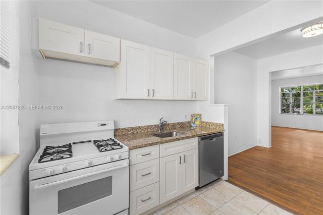 817 Lenox Ave 6, Miami Beach, FL 33139