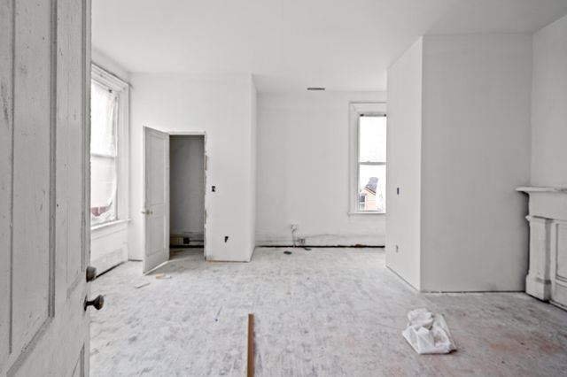 337 W 11th Street, Newport, KY 41071