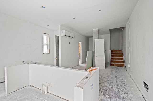 337 W 11th Street, Newport, KY 41071