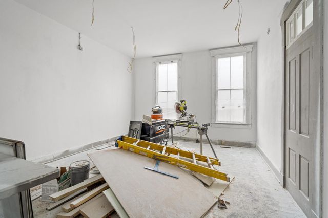 337 W 11th Street, Newport, KY 41071