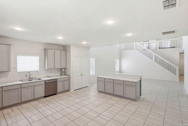 4823 belgravia, Converse, TX 78109