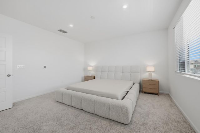 8852 Boes Way, Sacramento, CA 95829