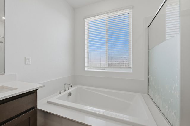 8852 Boes Way, Sacramento, CA 95829