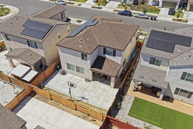 8852 Boes Way, Sacramento, CA 95829