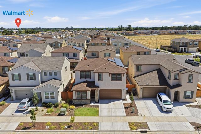 8852 Boes Way, Sacramento, CA 95829
