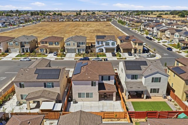 8852 Boes Way, Sacramento, CA 95829