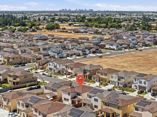 8852 Boes Way, Sacramento, CA 95829