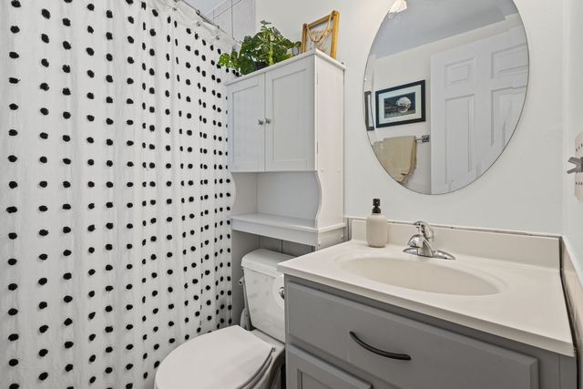 42 W Taylor Road, Lombard, IL 60148