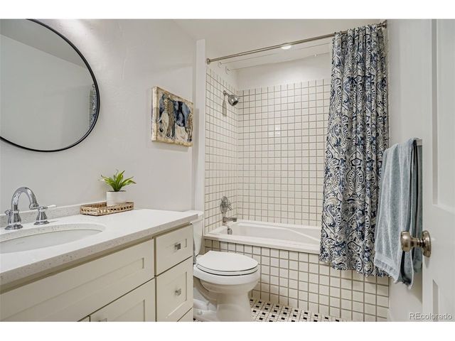 232 S Pennsylvania St, Denver, CO 80209