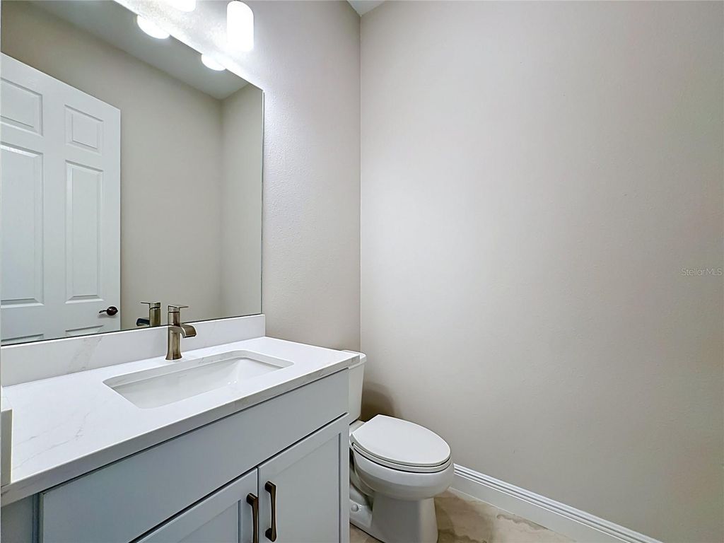 Image 21 of property listing at 239 MONET TRAIL, Bradenton, FL 34212