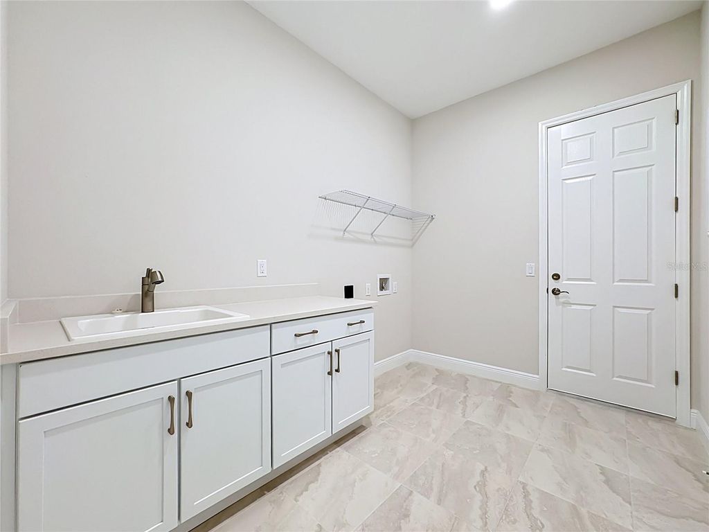 Image 38 of property listing at 239 MONET TRAIL, Bradenton, FL 34212