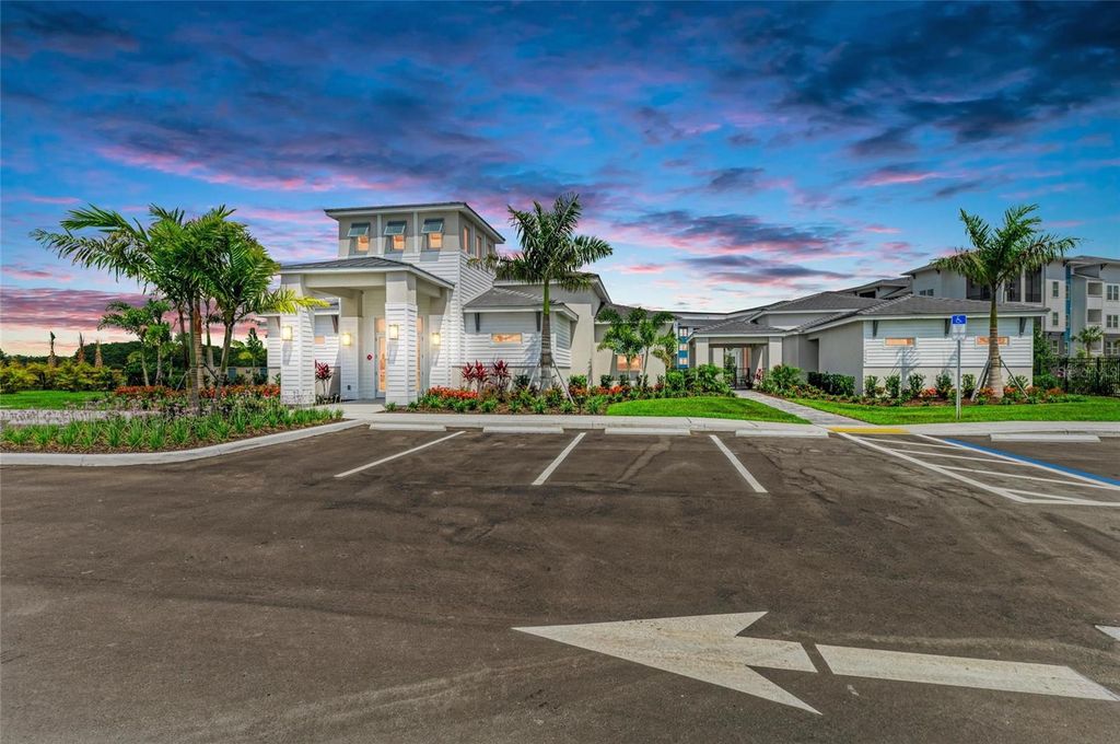 Image 54 of property listing at 239 MONET TRAIL, Bradenton, FL 34212