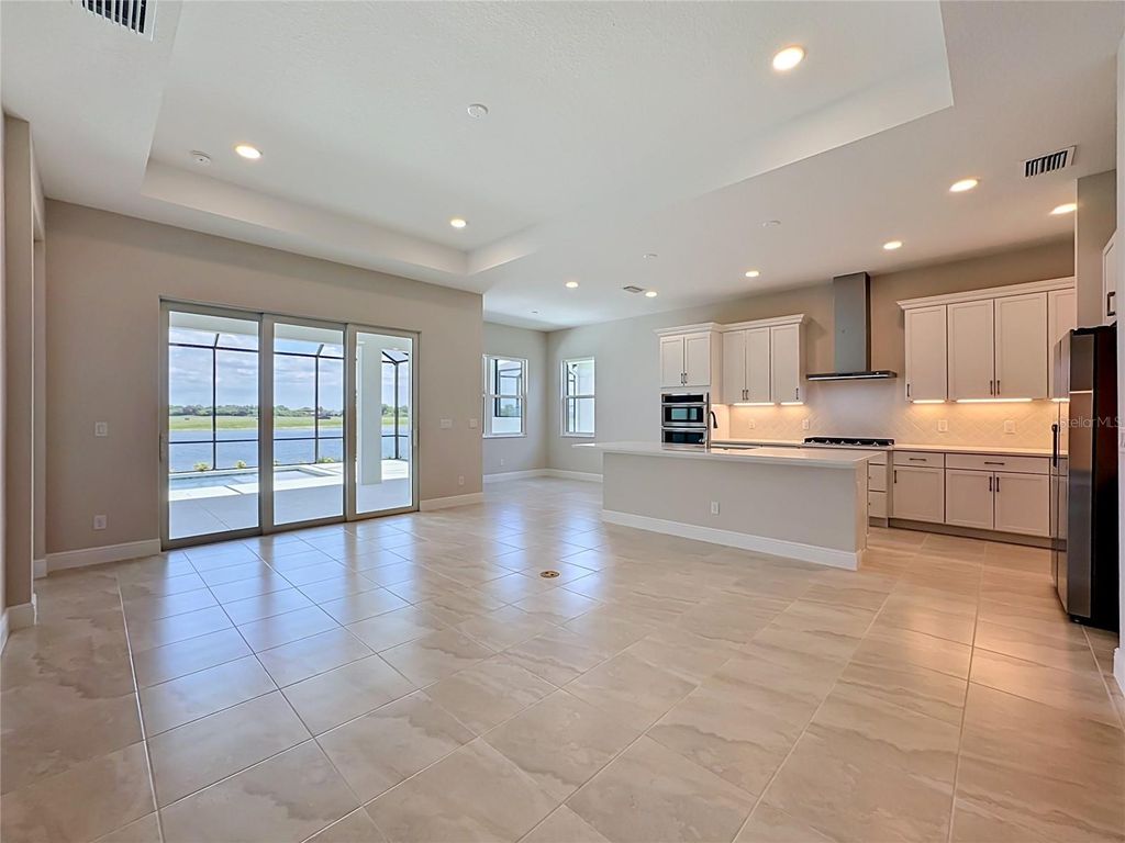 Image 8 of property listing at 239 MONET TRAIL, Bradenton, FL 34212