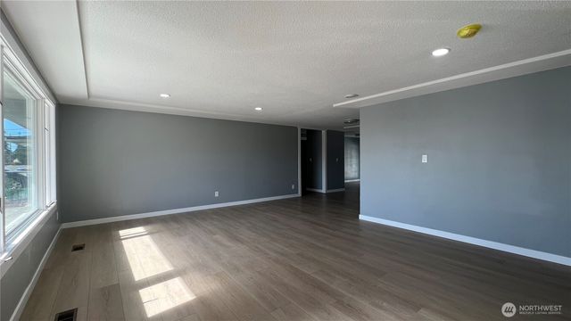 7643 S Ainsworth Avenue, Tacoma, WA 98408