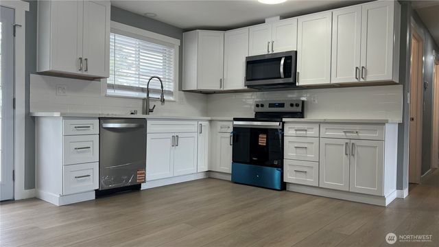 7643 S Ainsworth Avenue, Tacoma, WA 98408