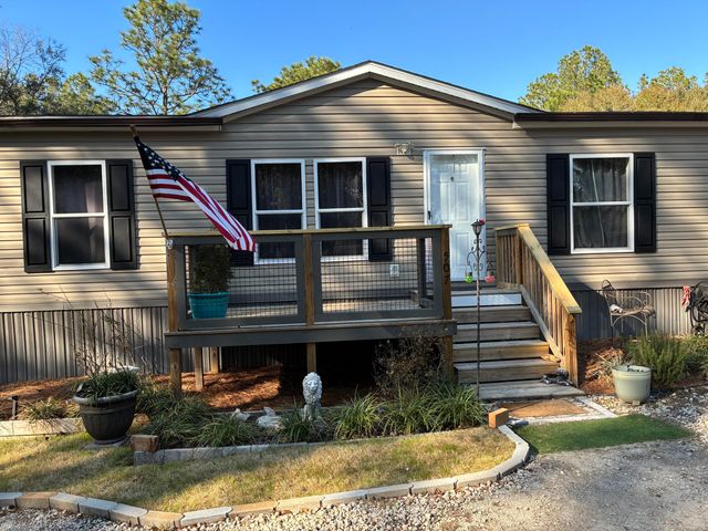 507 Stewart Drive, Defuniak Springs, FL 32433