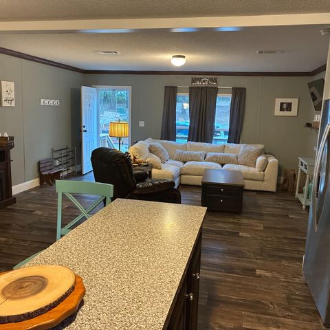 507 Stewart Drive, Defuniak Springs, FL 32433