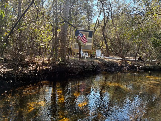 507 Stewart Drive, Defuniak Springs, FL 32433