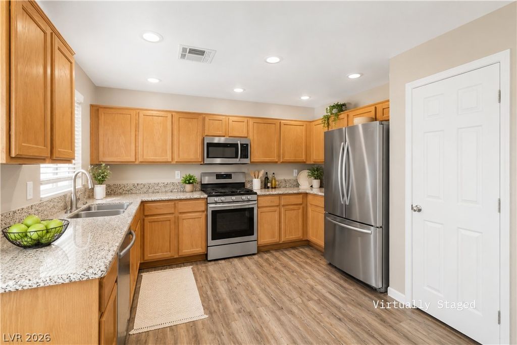 1975 Sunset Village Circle, Henderson, NV 89014 — photo 4
