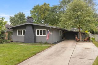 406 S Williston Street, Wheaton, IL 60187