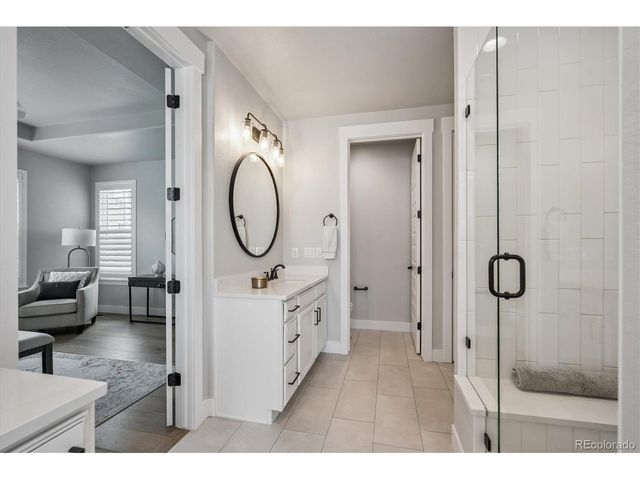 8890 S Quatar Ct, Aurora, CO 80016