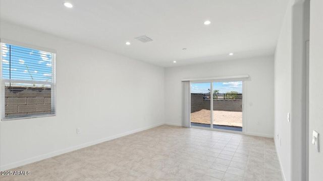 2740 W Sonrisa Avenue, Apache Junction, AZ 85120