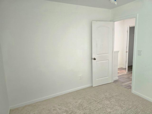 5 Bethel Street, Spartanburg, SC 29306