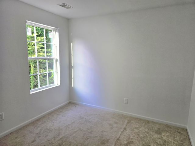5 Bethel Street, Spartanburg, SC 29306