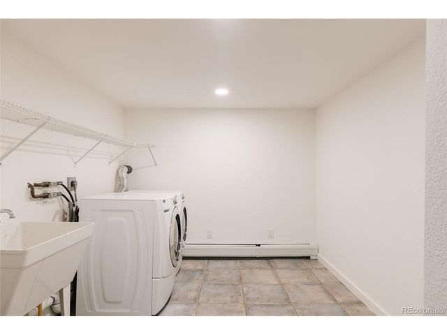 4035 Cody St, Wheat Ridge, CO 80033