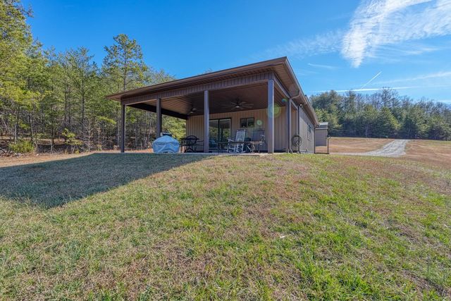275 Michaels Ct, Chesnee, SC 29323
