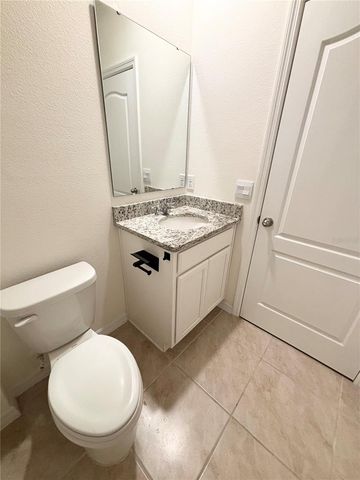5216 GREENHEART AVENUE, Mount Dora, FL 32757