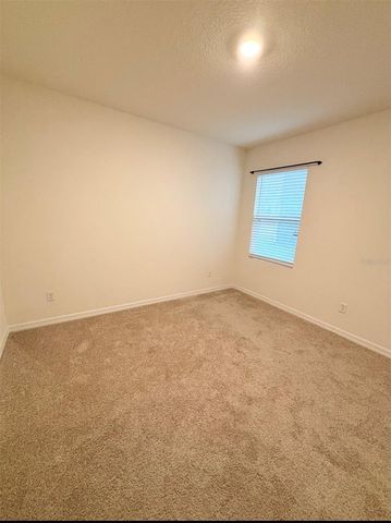 5216 GREENHEART AVENUE, Mount Dora, FL 32757