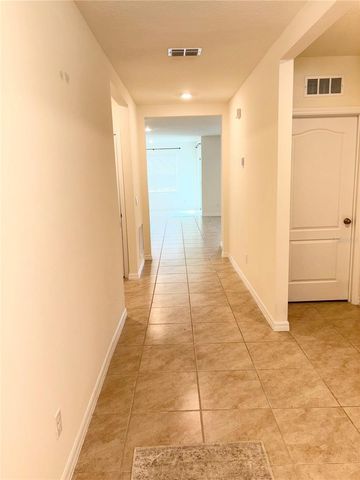 5216 GREENHEART AVENUE, Mount Dora, FL 32757